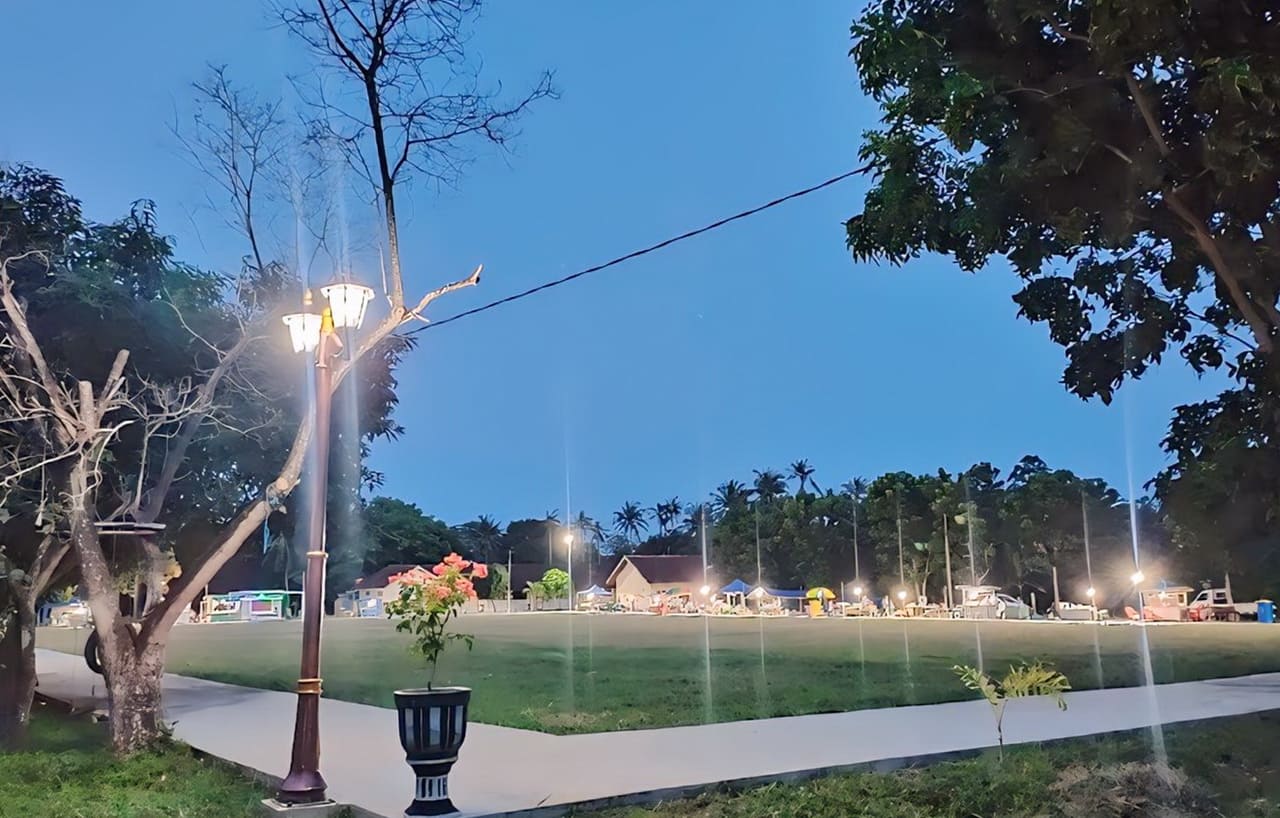 Destinasi Alun-alun Karimunjawa